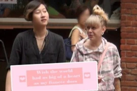 Nghi vấn con rơi của Thành Long đã đính hôn với người tình đồng giới