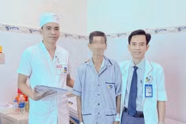 Tự tiêm thuốc giảm đau, người đàn ông sốc phản vệ suýt tử vong