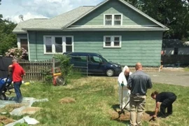 Bắt lỗi giao thông, phát hiện... 3 xác phụ nữ tại nhà người vi phạm