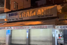 Số người nghi ngộ độc cơm gà ở Nha Trang lên tới 358 người 