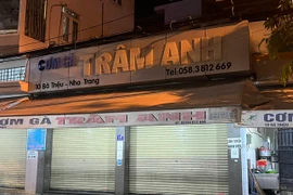 Số người nghi ngộ độc cơm gà ở Nha Trang lên tới 358 người 