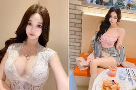 Cô nàng “búp bê sống” gây mê với thời trang bốc lửa