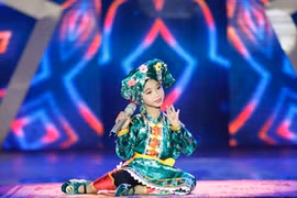 Đức Vĩnh đoạt giải quán quân, bố mẹ phải vay nặng lãi