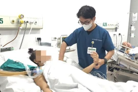 Người phụ nữ liệt toàn thân... sau mũi tiêm trị đau cổ vai gáy