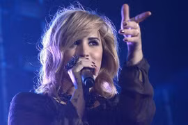 Demi Lovato: Sự nghiệp tàn lụi vì 8 năm vật vã cai nghiện 