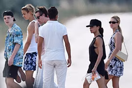 Gia đình Beckham và con dâu tương lai đi nghỉ dưỡng ở Italy