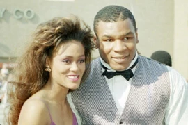 Mike Tyson từng bắt gặp vợ cũ qua đêm với Brad Pitt