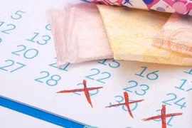 Phụ nữ trong kỳ kinh nguyệt nhớ "2 lần rửa và 3 không rửa"