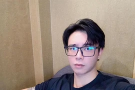 Đông Hùng xin lỗi gia đình nhạc sĩ Trần Tiến vì đưa tin nhảm