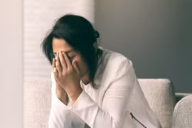 Dấu hiệu sớm của tiền mãn kinh, phụ nữ nên biết