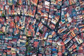 Những hình ảnh cho thấy trung tâm Hà Nội đang ngày càng chật chội