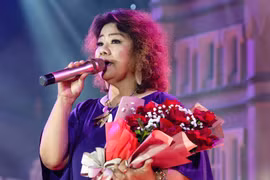 NSND Thanh Hoa: Gọi tôi là “nữ hoàng nhạc đồng quê” tôi cấm ngay 