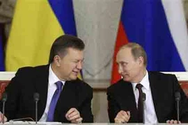 Nga lấy lòng Ukraine