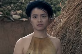 Diễn viên nữ “Thương nhớ ở ai” nói gì việc không mặc áo ngực?