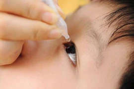 Đau mắt đỏ gia tăng… cẩn thận sẹo giác mạc, mất thị lực