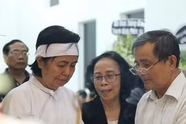 Văn tế đẫm nước mắt của bạn bè vĩnh biệt nghệ sĩ Chánh Tín