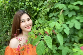 Đời thường trẻ trung, xinh đẹp của MC Minh Trang