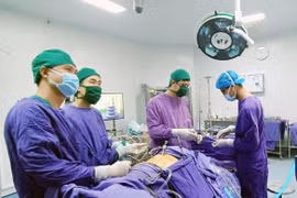 Khám tăng huyết áp định kỳ, bất ngờ phát hiện ung thư thận