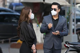 Việt Anh và dàn sao đến sớm viếng NSND Hoàng Dũng