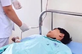 Bé 14 tuổi 27 kg thiếu máu nặng, lý do gây ngỡ ngàng