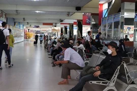 Vé xe Tết bắt đầu nóng