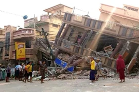 Động đất 7,7 độ Richter ở Myanmar: Thương vong tăng lên hơn 2.300 người