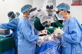 Lo âu, mất ngủ... tưởng trầm cảm sau sinh hoá u màng não