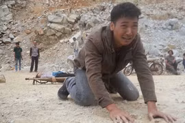 Diễn viên Mạnh Trường hóa ông bố điên trong phim mới