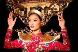 Kiều Loan chơi trội đội cả chùa Cầu: Lấp lánh "đánh bật" dàn đối thủ!