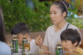 Phim "Gạo nếp gạo tẻ" quảng cáo tinh vi cho một loạt thương hiệu