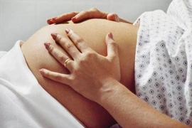 Sản phụ tố Bệnh viện C: Thai 25 tuần sinh non… nuôi dưỡng tốt?