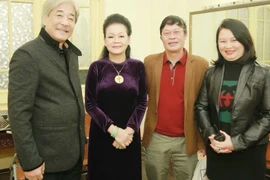 Người thân lên tiếng về thông tin danh ca Khánh Ly qua đời ở Mỹ