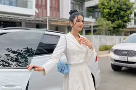 Diệp Lâm Anh được mẹ tặng nhà để nuôi con sau ly hôn