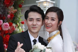 Đông Nhi bị chỉ trích keo kiệt, Quế Vân bênh: “Một xu cũng đáng trân trọng“