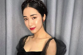 Thái độ của Hòa Minzy khi tái ngộ Công Phượng sau chia tay