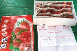 “Đội lốt” hoa quả ngoại: Siêu lợi nhuận và nguy cơ thất thu thuế