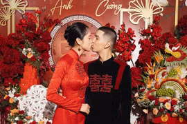 Lễ ăn hỏi ngập tràn sắc đỏ của Vũ Ngọc Anh - Cường Seven