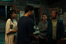 Vì sao “Lật mặt 8: Vòng tay nắng” của Lý Hải hút khách?