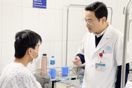 Lý do nam sinh nhét đoạn dây điện 26 cm vào "cậu nhỏ"