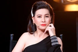 Cát Phượng xin lỗi NSND Việt Anh nhưng vẫn bị nhắc nhở điều này