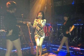 Sự thật chuyện Bà Tưng được hát trên sân khấu ở Sài Gòn