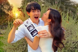 Đông Nhi trò chuyện cùng Hồ Hoài Anh, úp mở giới tính con đầu lòng?