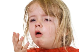 Lưu ý khi chăm sóc trẻ ho gà tại nhà