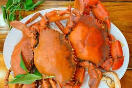 Bị zona thần kinh có ăn được cua?