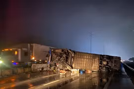 Quảng Trị: Lật xe khách trên quốc lộ 1A, nhiều người bị thương