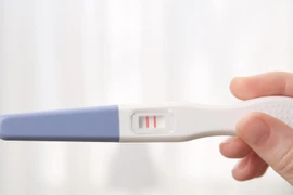 Vợ báo tin có thai, tôi nói một câu làm cô ấy hoảng sợ