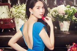 Ngọc Trinh tung ảnh đẹp lung linh sau ồn ào “cúp dởm“
