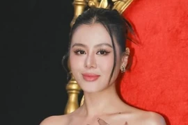 Nam Thư "đóng băng" mạng xã hội sau ồn ào "tiểu tam"