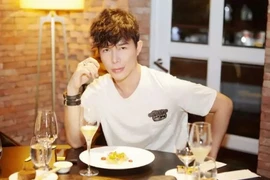 Nathan Lee muốn "bịt mồm" nữ giám khảo Next Top, người ấy là ai?