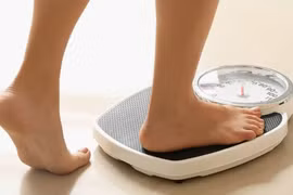 Sút 10 kg không lý do, đi khám phát hiện ung thư dạ dày